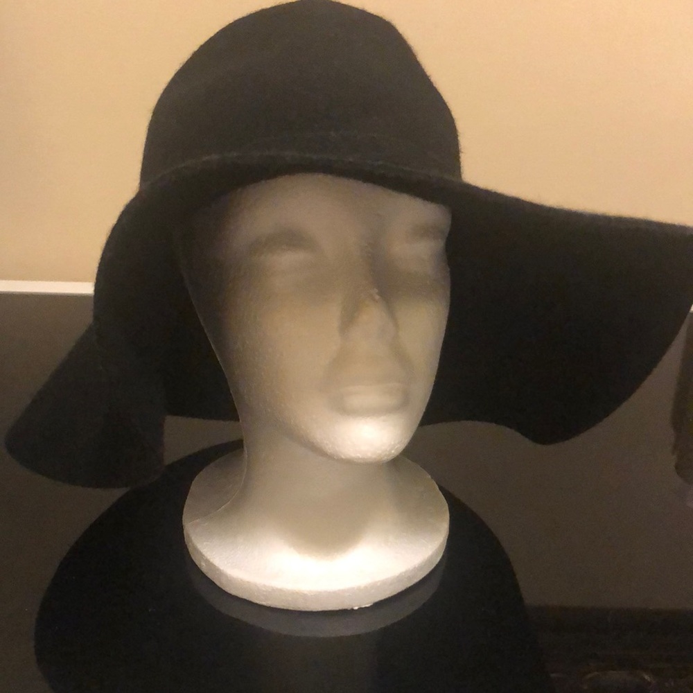 H&M Womens Hat